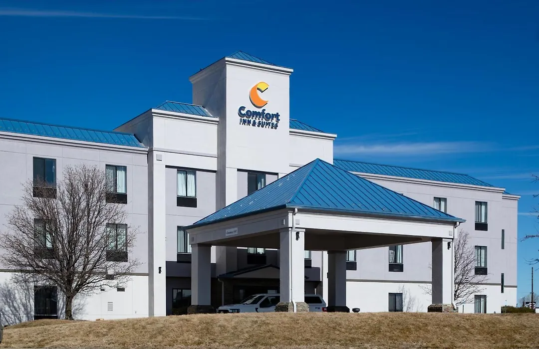 Comfort Inn & Suites Hutchinson-1