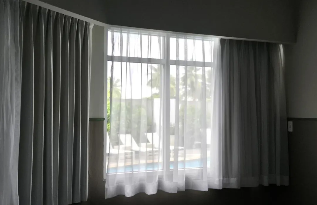 Comfort Inn & Suites-1