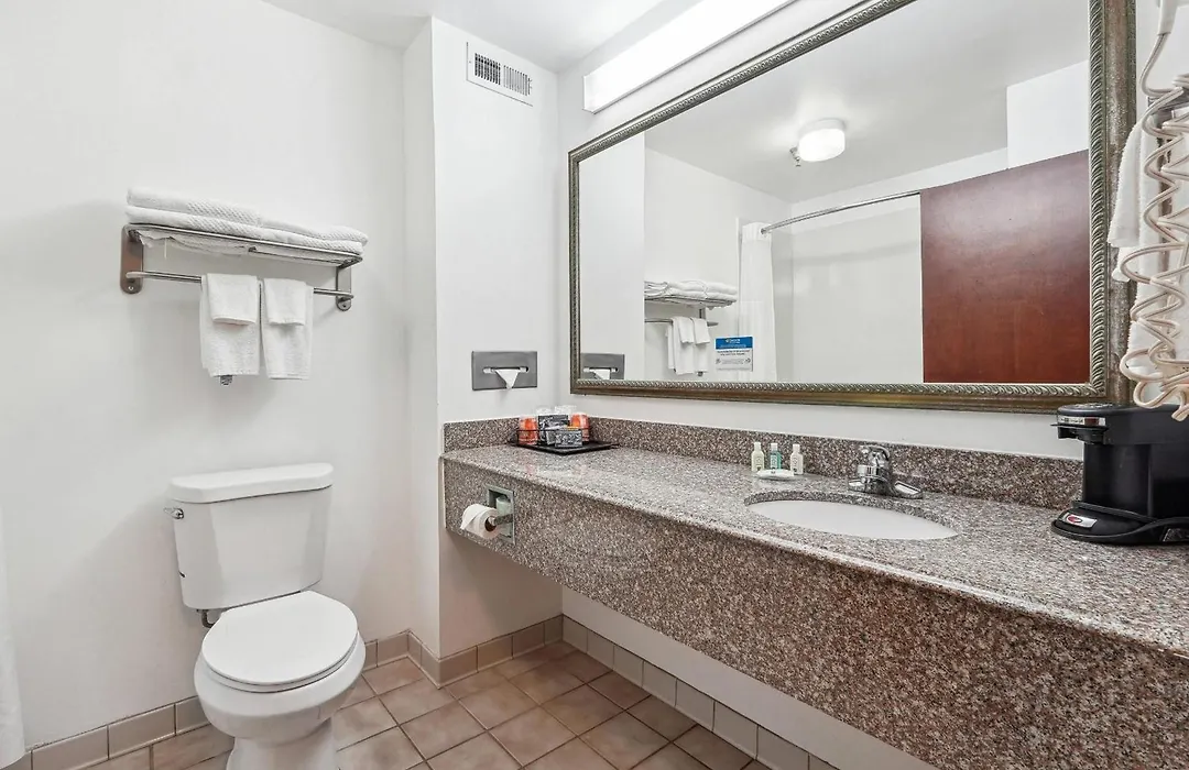 Quality Inn & Suites Dawsonville-1