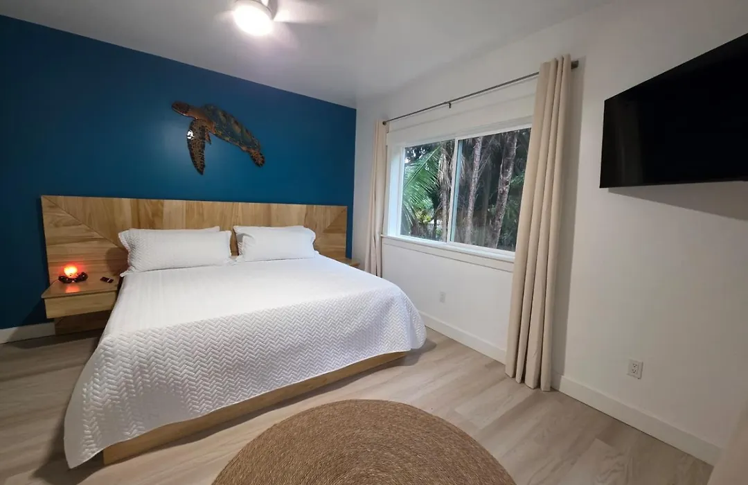 Luna Beach Luxury Boutique Beach Front Resort-1