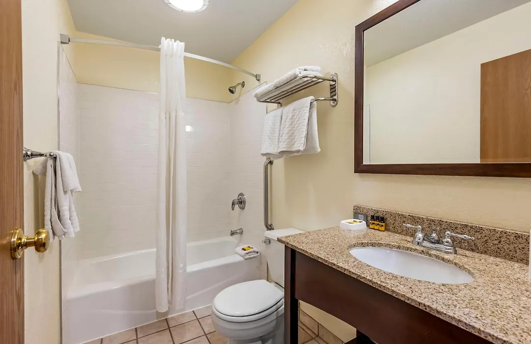 Best Western Plus Eagle Vail Airport-1