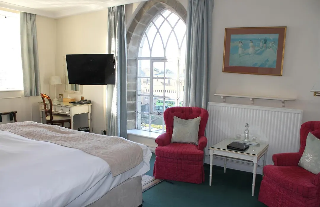 Castle Hotel-1