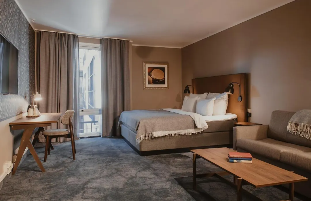 Home Hotel Grand Olav-1