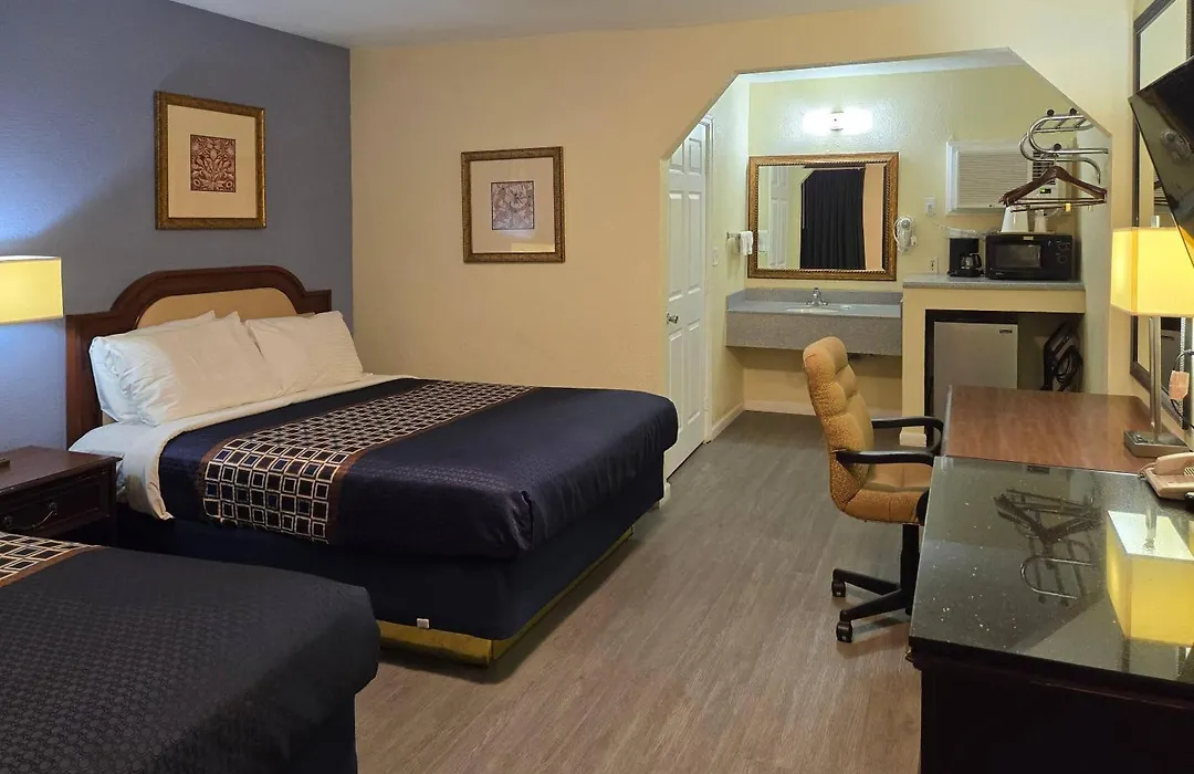Rodeway Inn & Suites Blythe I-10-1