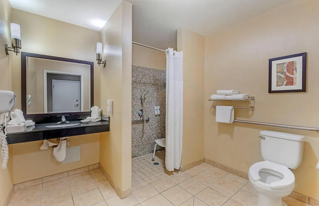 Comfort Suites Blythe-1