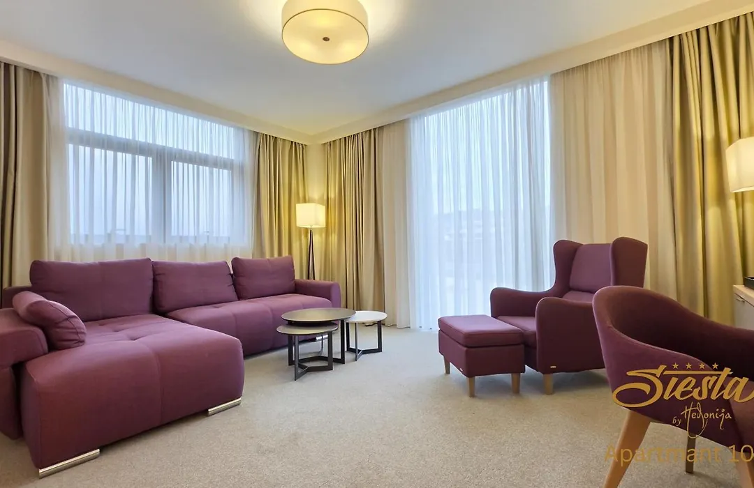 Hotel Siesta-1
