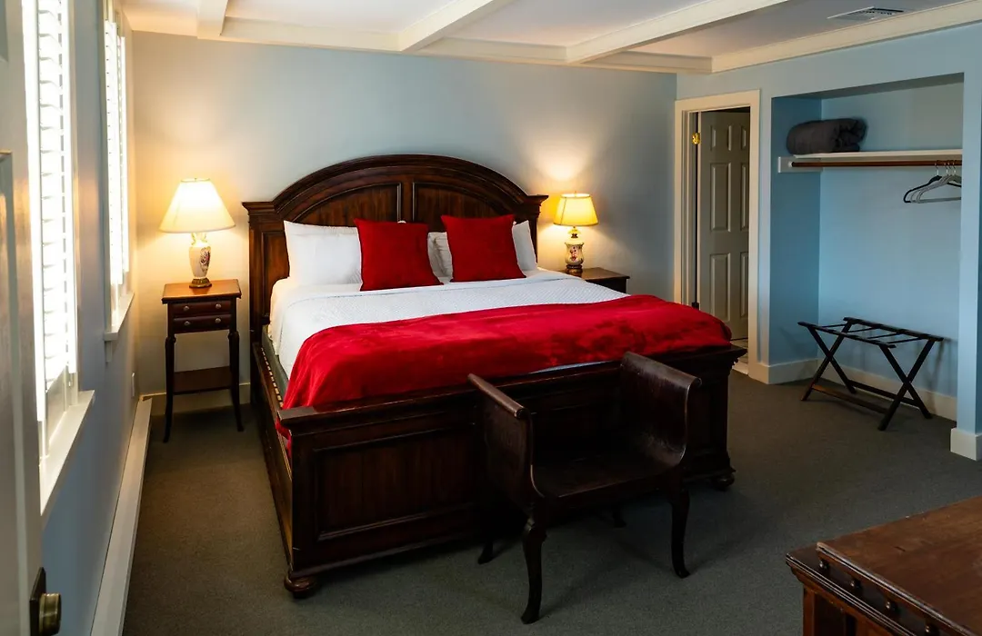 The Historic General Stanton Inn-1