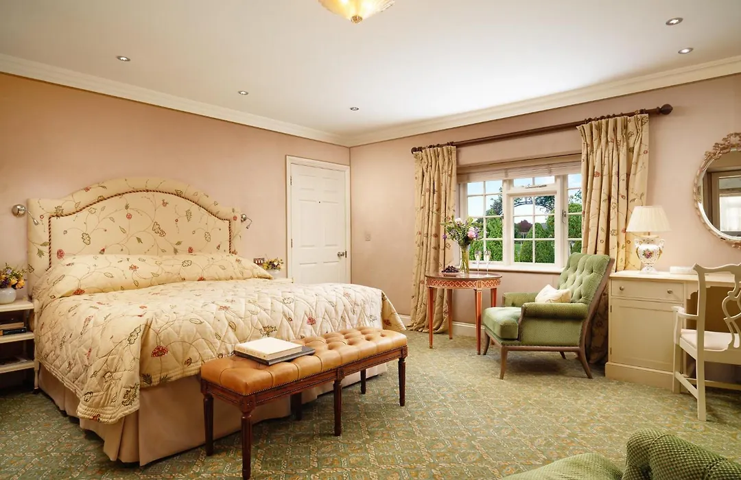 Summer Lodge Country House Hotel-1