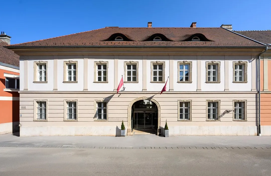 Buda Castle Hotel Budapest-1