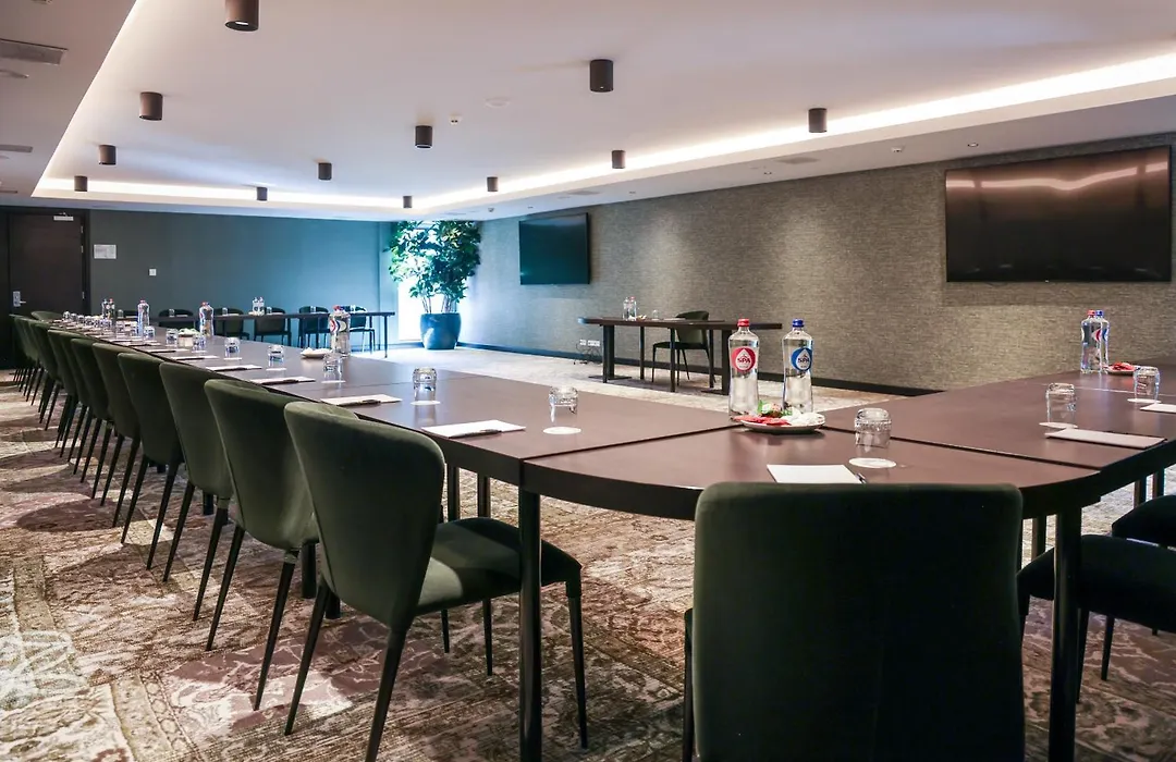 Van Der Valk Hotel Gorinchem-A27-1
