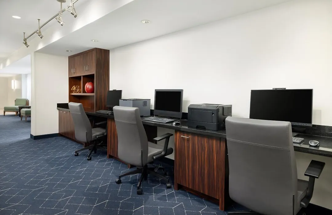 Courtyard By Marriott Montvale-1