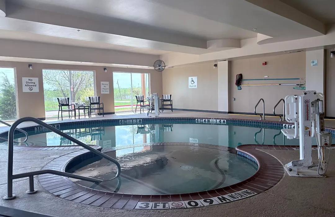 Country Inn & Suites By Radisson, Terrell-1