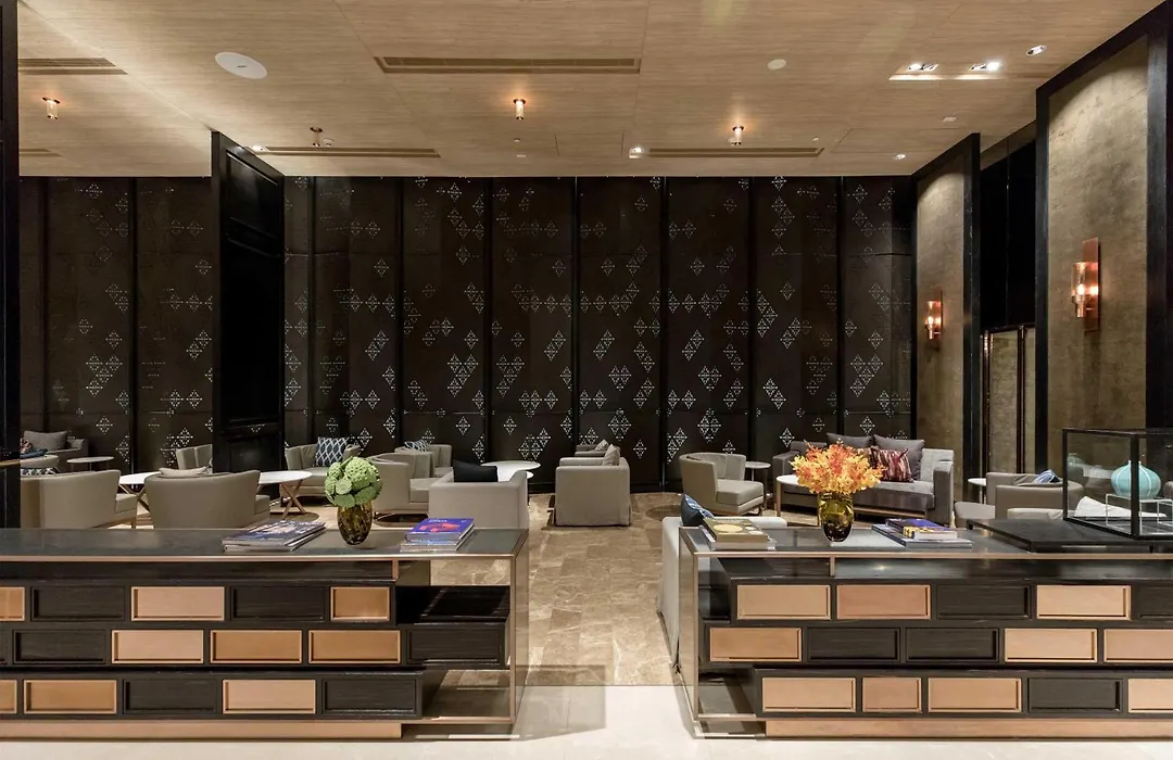 Hyatt Regency Bangkok Sukhumvit-1