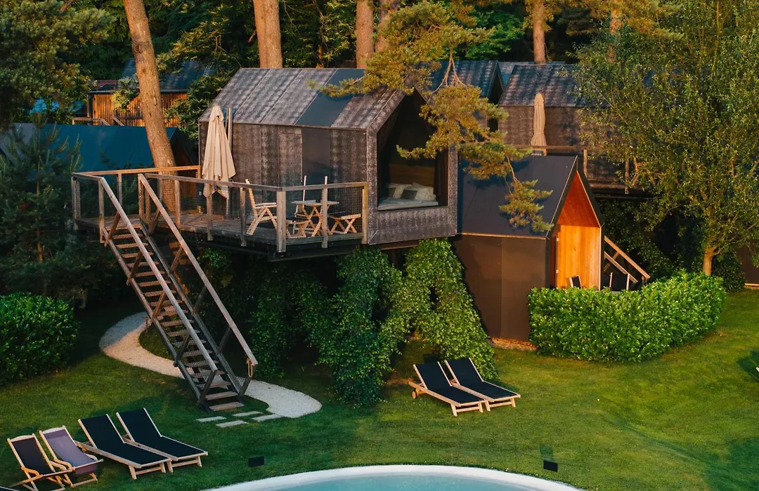 Luxury Glamping Chocolate Village-1