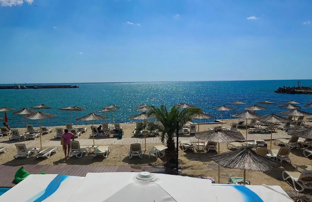 Royal Grand Hotel And Spa-1