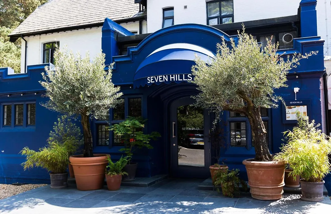 Hilton Cobham-1