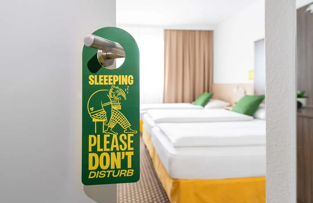 Sleeep Hotel Voesendorf-1