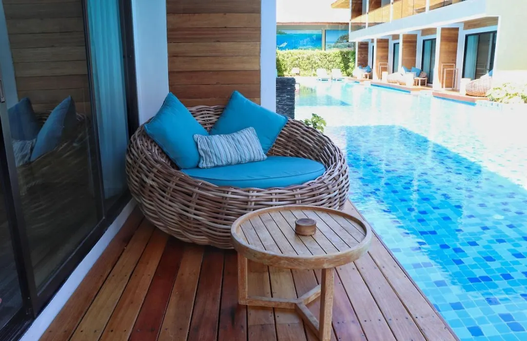 Akira Lipe Resort-1