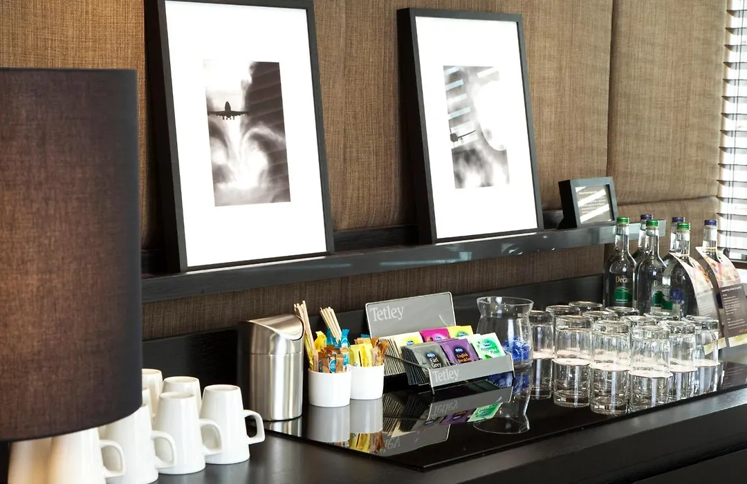 Crowne Plaza Manchester Airport By Ihg-1