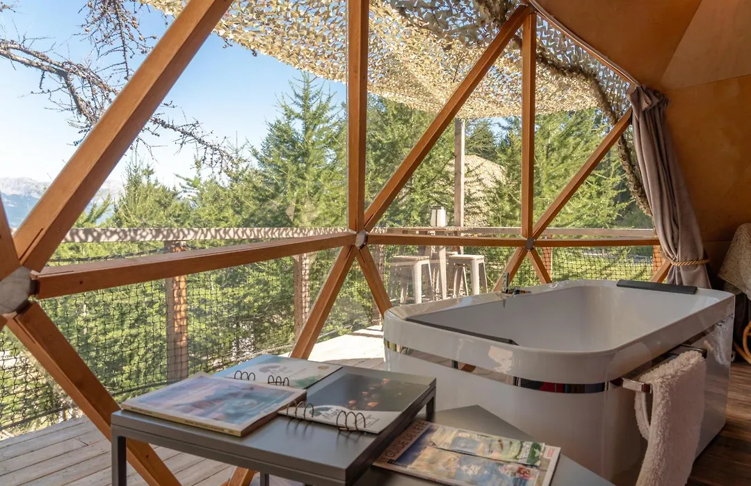 Alpin D'Home Hotel & Spa-1
