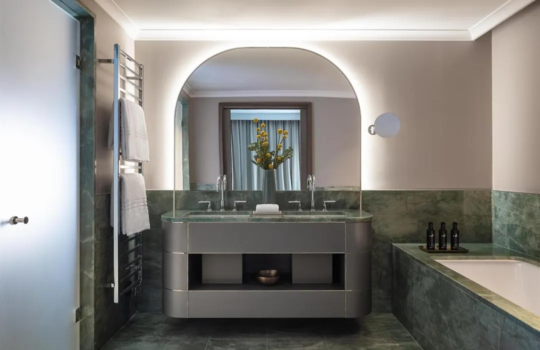 Anantara Plaza Nice Hotel - A Leading Hotel Of The World-1