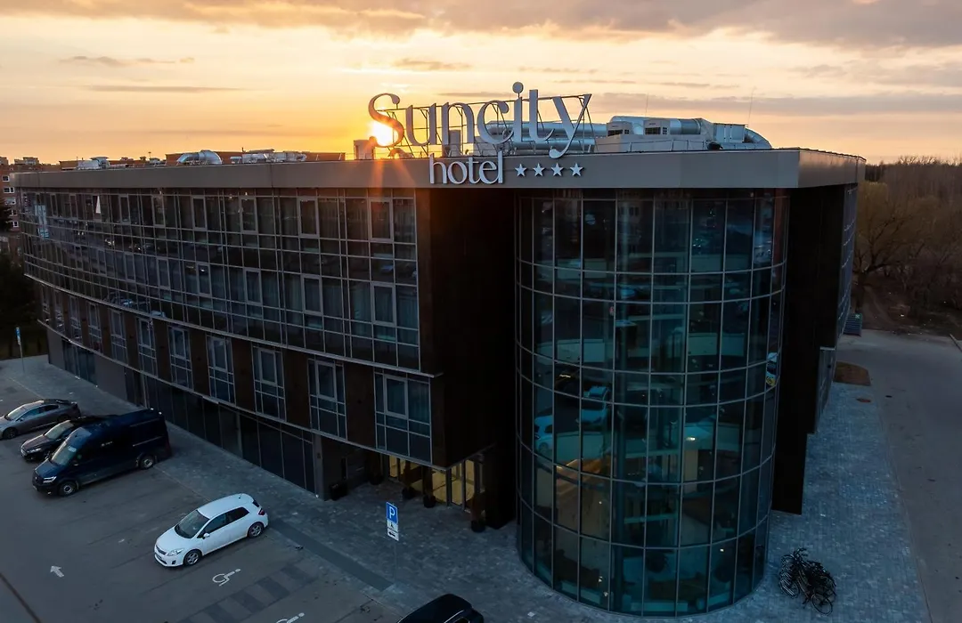Suncity Hotel & Spa-1