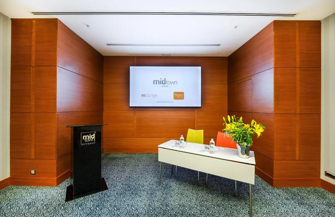 Midtown Hotel-1