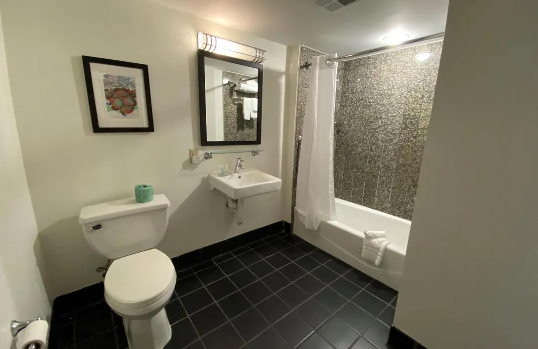 Wyndham New Orleans Airport & Conference Center-1