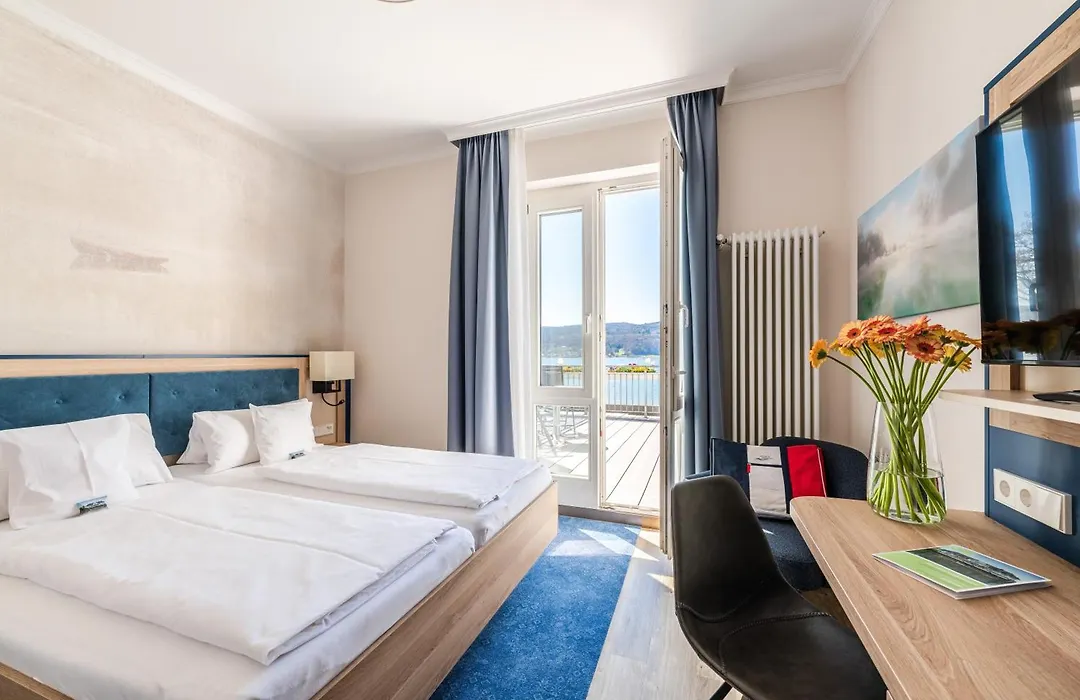 Strandhotel Löchnerhaus-1