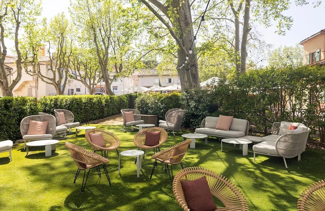 Hôtel et Restaurant La Bastide Bourrelly - Mathias Dandine-1
