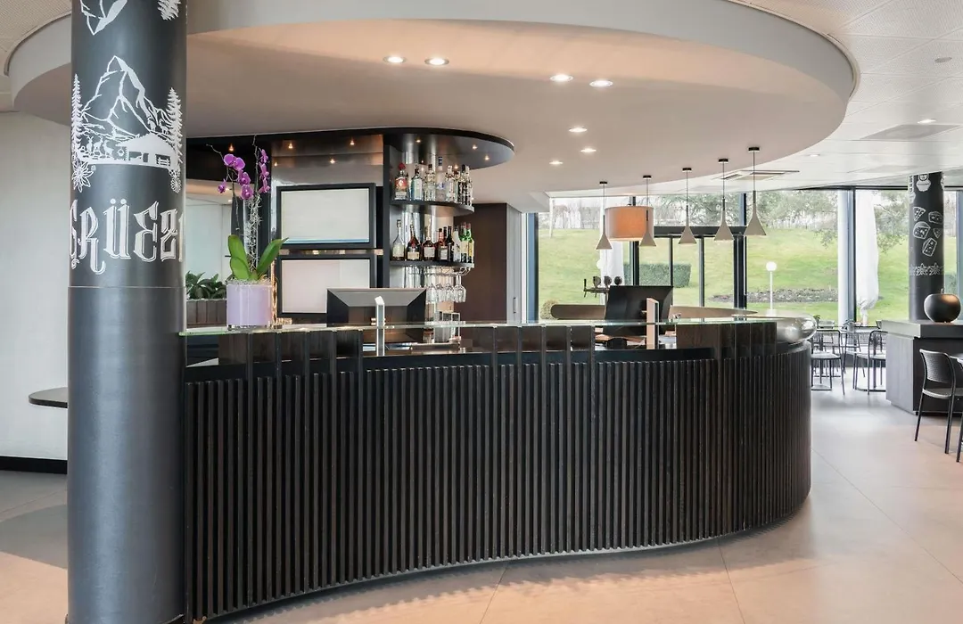Novotel Suites Geneve Aeroport-1