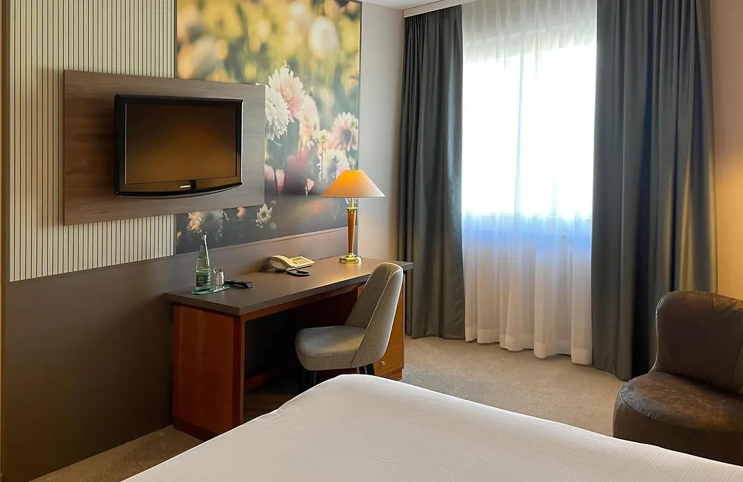 Mercure Hotel Gera City-1