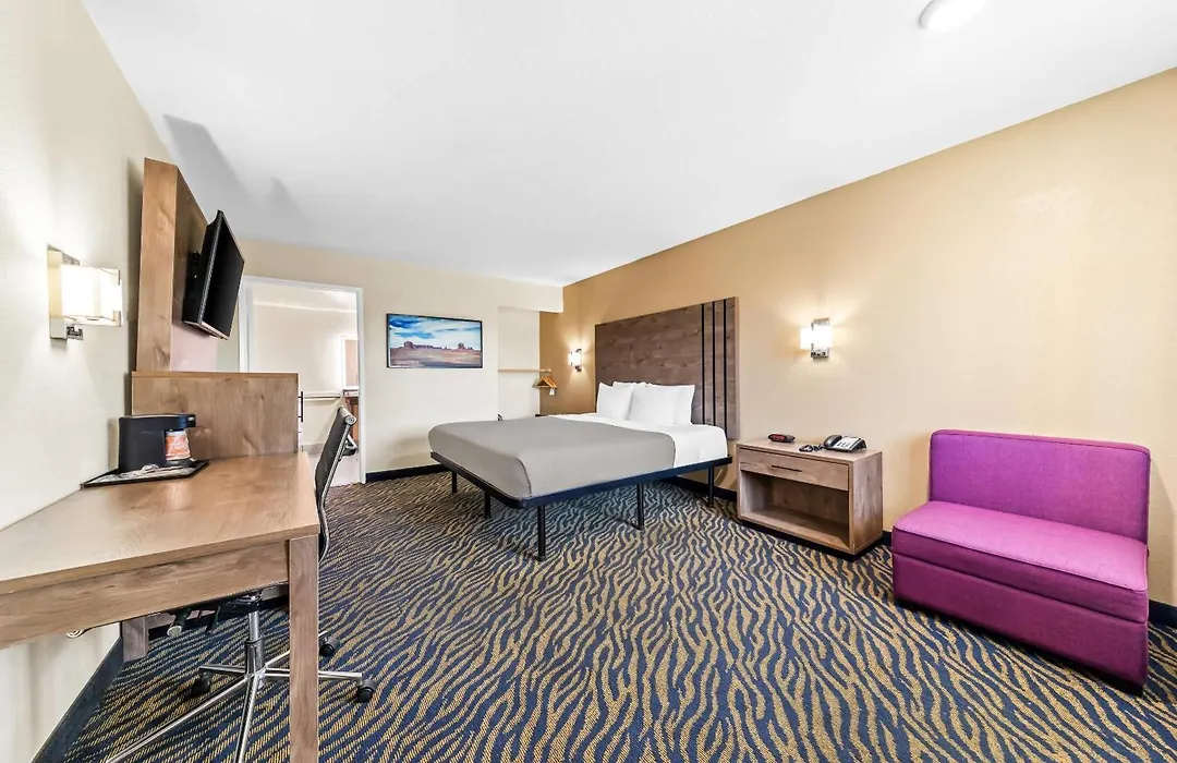 Quality Inn & Suites Hesperia-Victorville-1