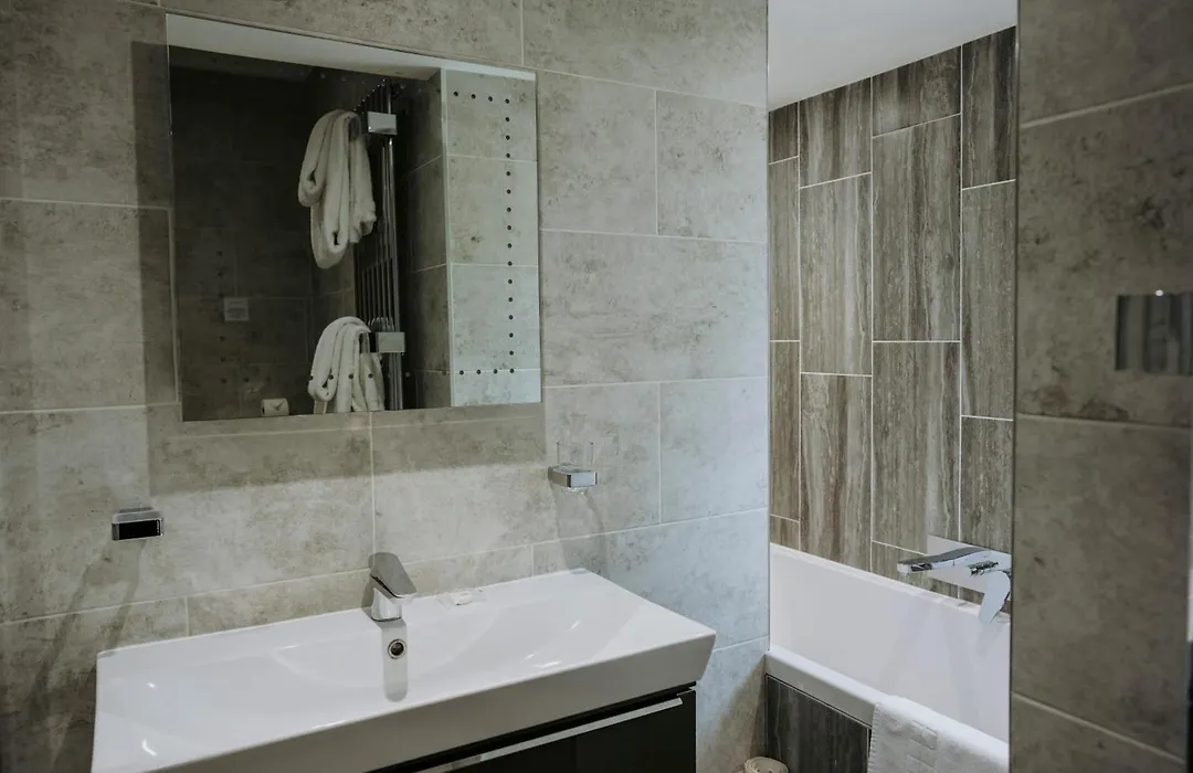 The White Swan-1