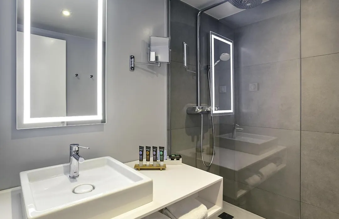 Novotel Dijon Sud-1