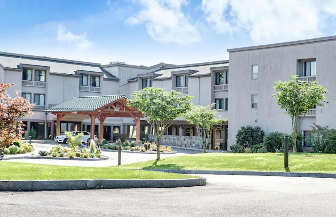 Heritage Hotel, Golf & Conference Center-1