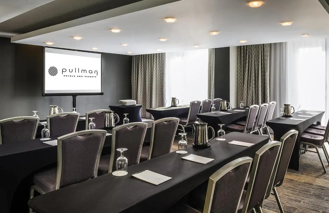 Pullman Miami Airport-1