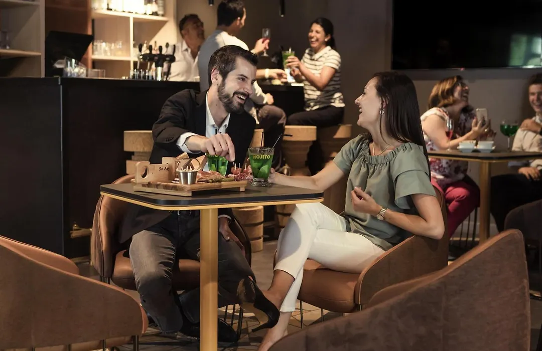 Mercure Paris Sud Les Ulis-Courtaboeuf-1