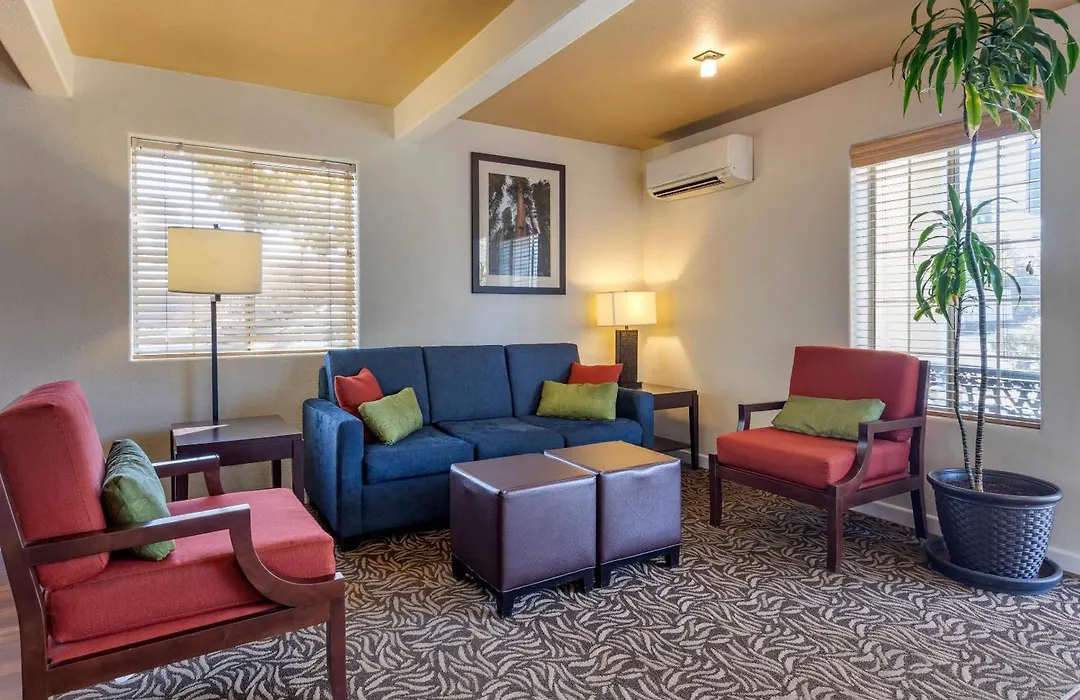 Comfort Inn Bishop-1
