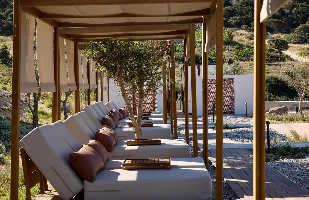 Golden Milos Beach Ηouse By Domotel-1