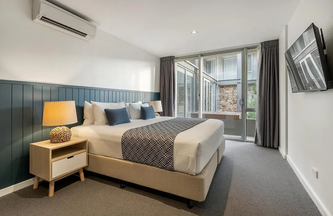 Wyndham Resort Torquay-1