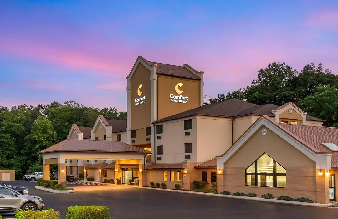 Comfort Inn & Suites Lavale - Cumberland-1