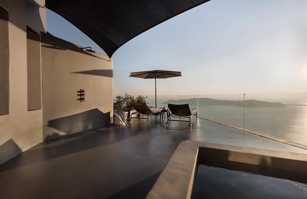 Kivotos Santorini - Preferred Hotels & Resorts-1