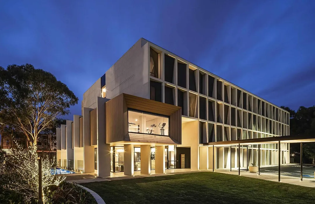 Mercure Sydney Rouse Hill-1