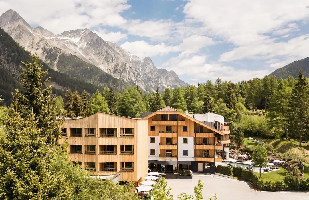 Falkensteiner Hotel Antholz - Adults only-1