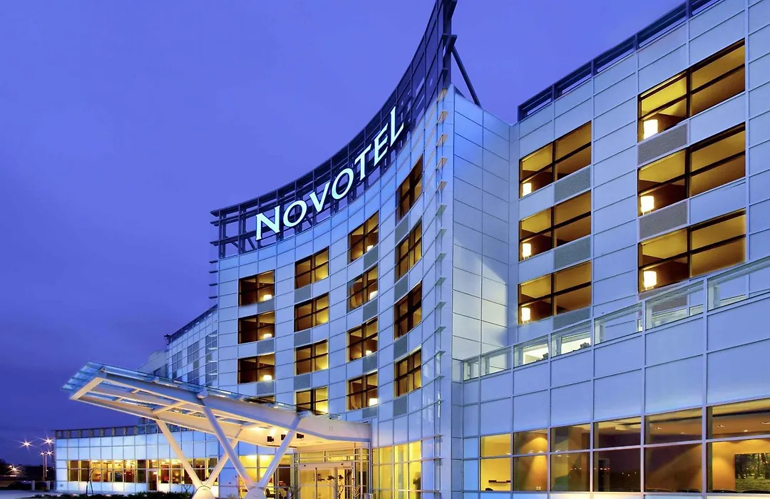 Novotel Montréal Aéroport-1