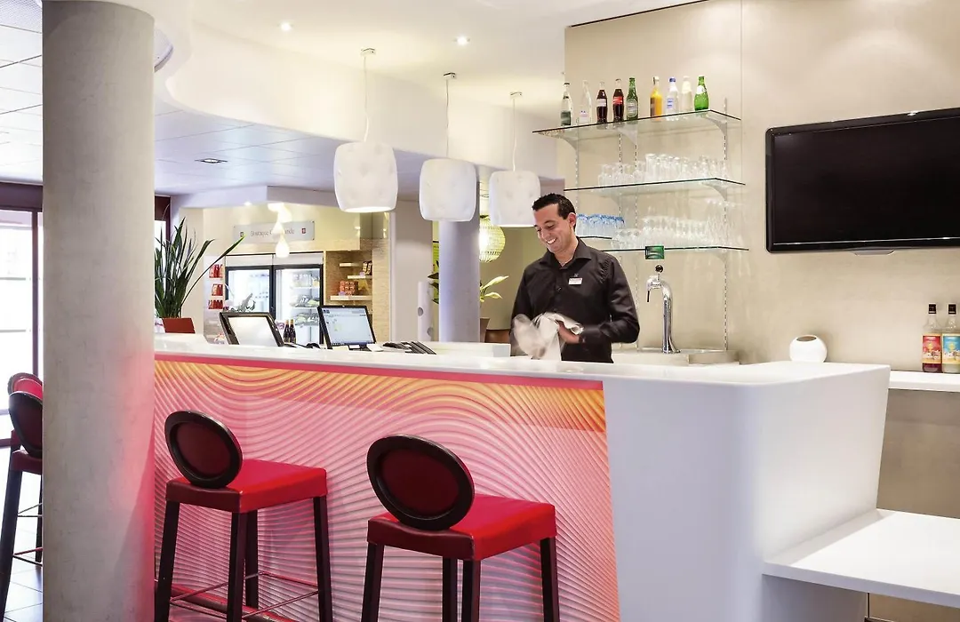 Novotel Suites Perpignan Centre - Grandes Suites & Confort Centre-Ville-1