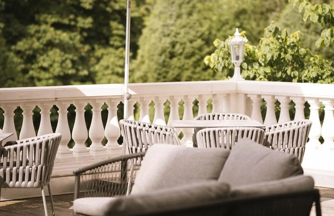 Parkhotel Holzerhof-1