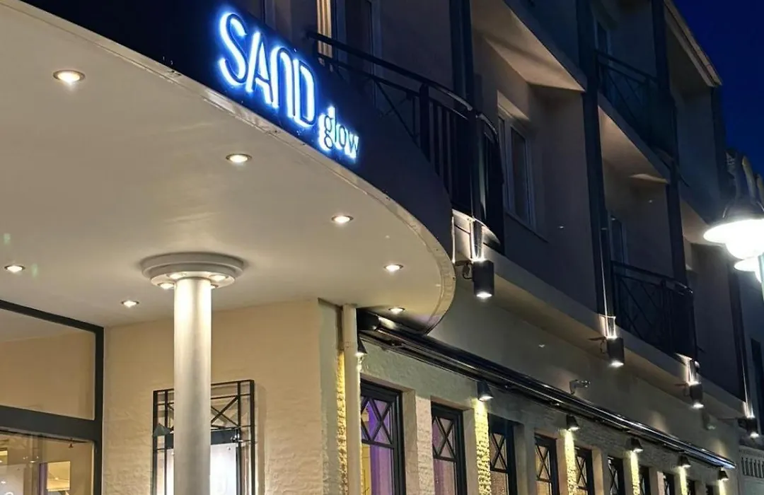 Sandglow-1