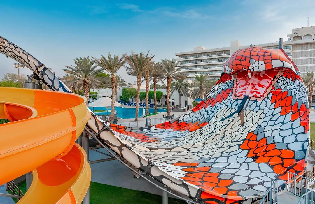 Radisson Blu Hotel & Resort, Al Ain-1